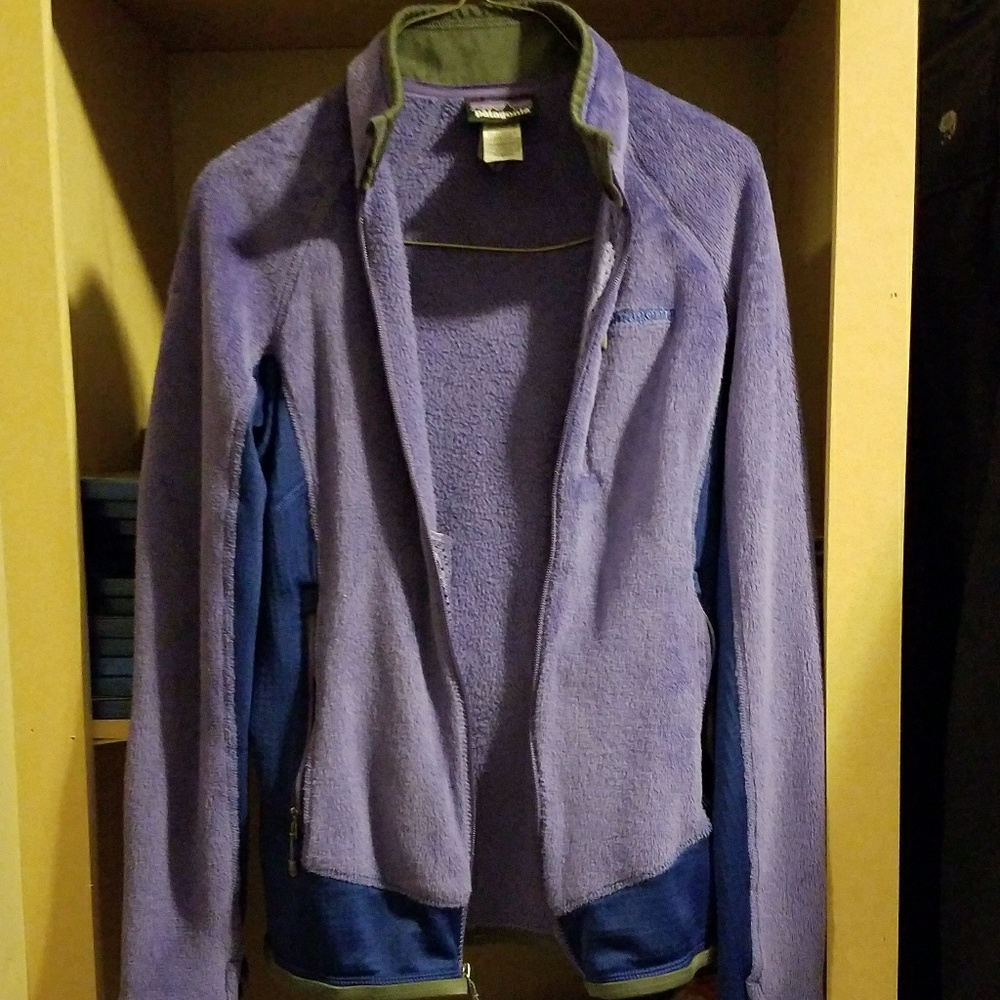 Patagonia purple fleece jacket